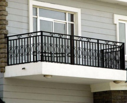 鄭州鐵藝陽臺護欄